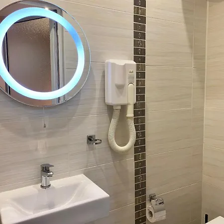 Malta Paradise Szálloda San Ġiljan