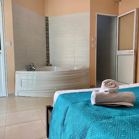 Malta Paradise San Ġiljan